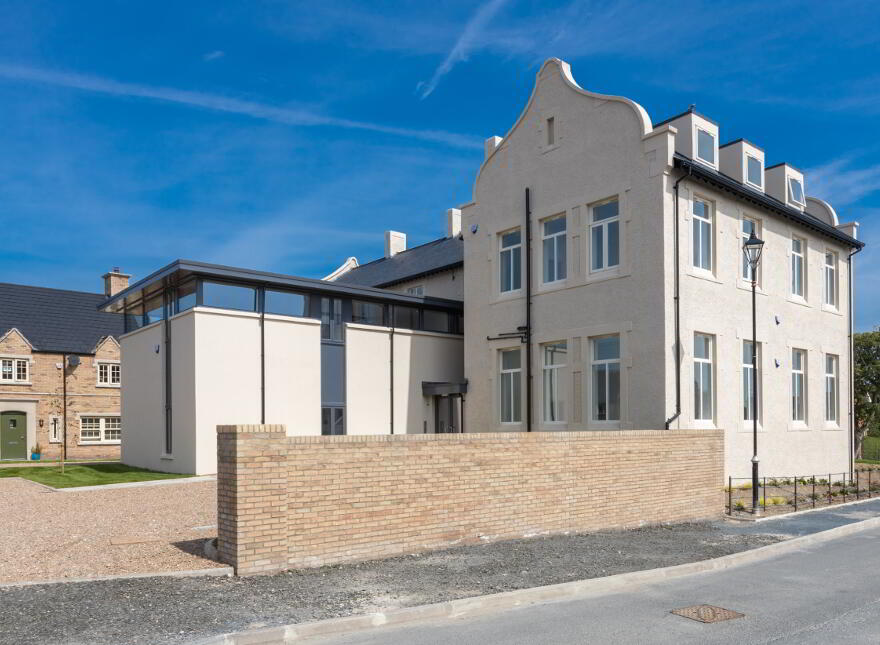 The Courtyard Mews, Crosby House, College Avenue, Bangor