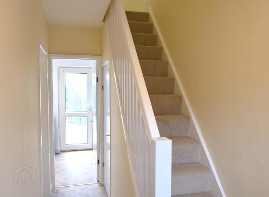 16 Dunraven Parade, Belfast, BT5 6BT