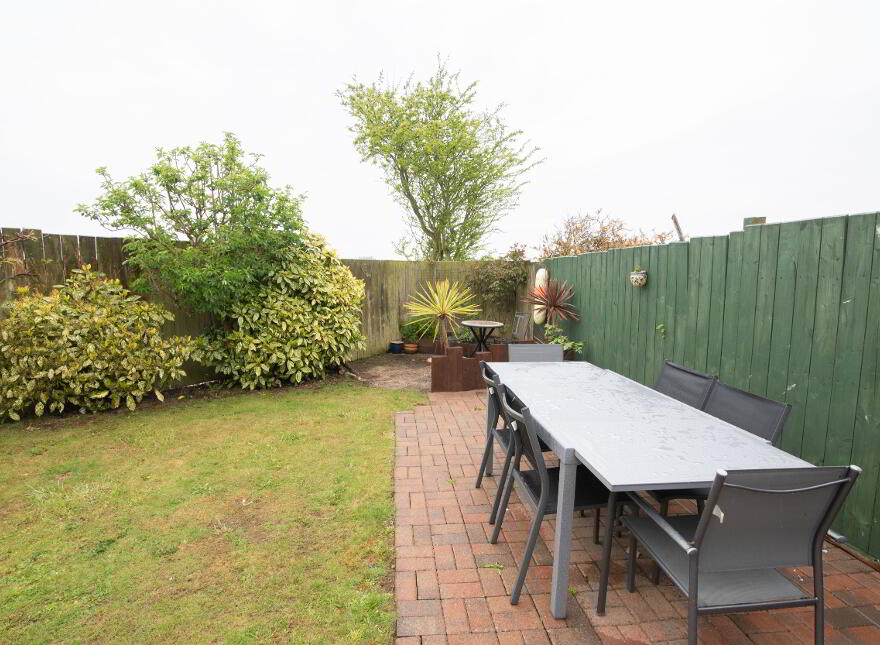 22 Dunsuivinish Avenue, Portstewart, BT55 7EP