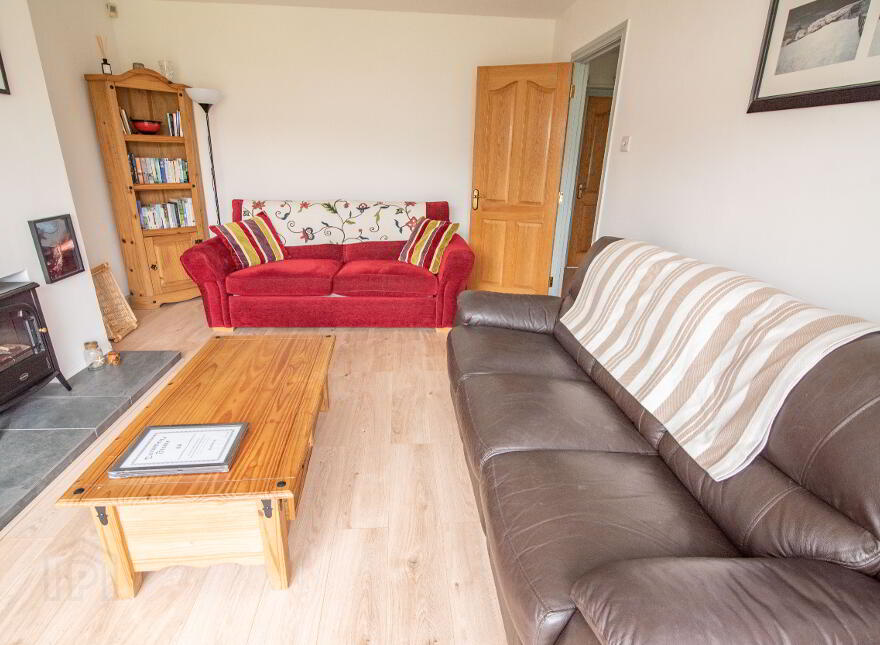 22 Dunsuivinish Avenue, Portstewart, BT55 7EP