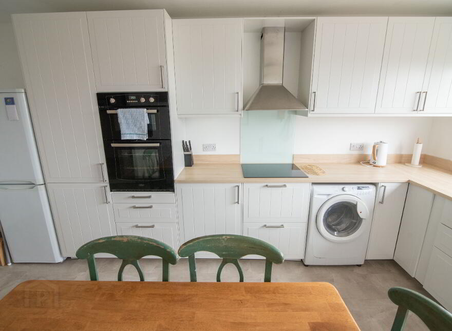 22 Dunsuivinish Avenue, Portstewart, BT55 7EP