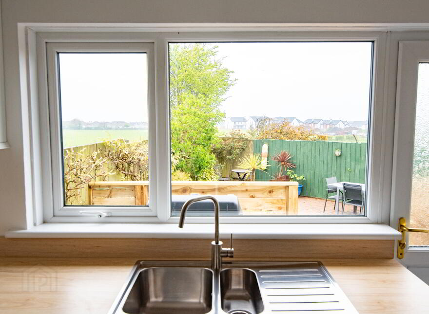 22 Dunsuivinish Avenue, Portstewart, BT55 7EP