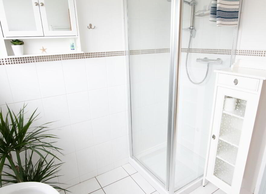 22 Dunsuivinish Avenue, Portstewart, BT55 7EP
