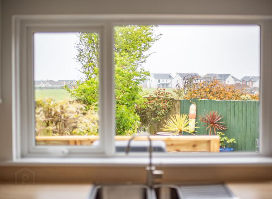 22 Dunsuivinish Avenue, Portstewart, BT55 7EP
