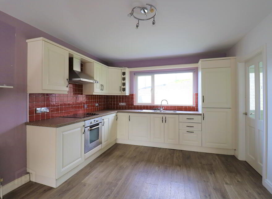 11 Carrick Brae, Burren, Warrenpoint, BT34 3TH