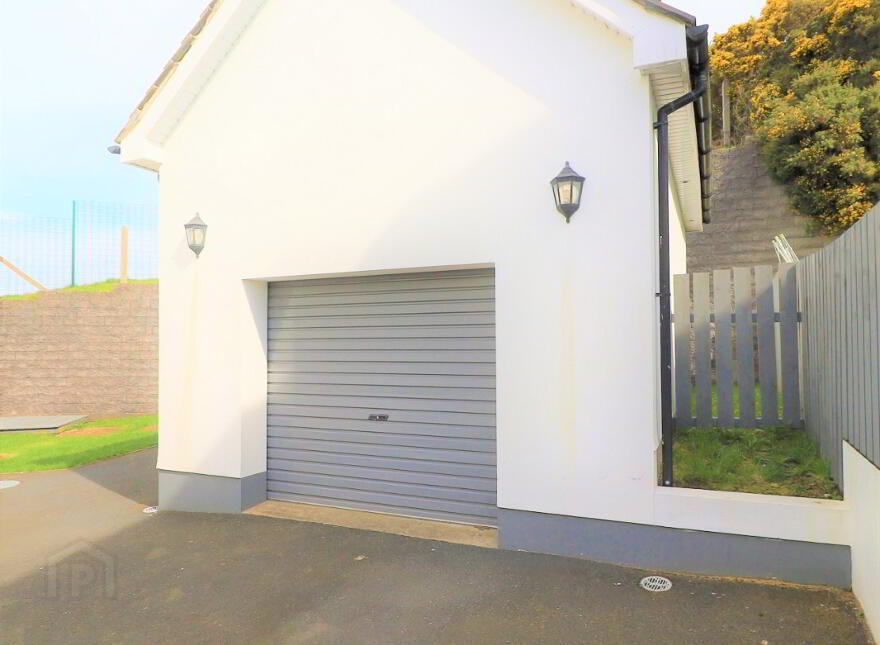11 Carrick Brae, Burren, Warrenpoint, BT34 3TH