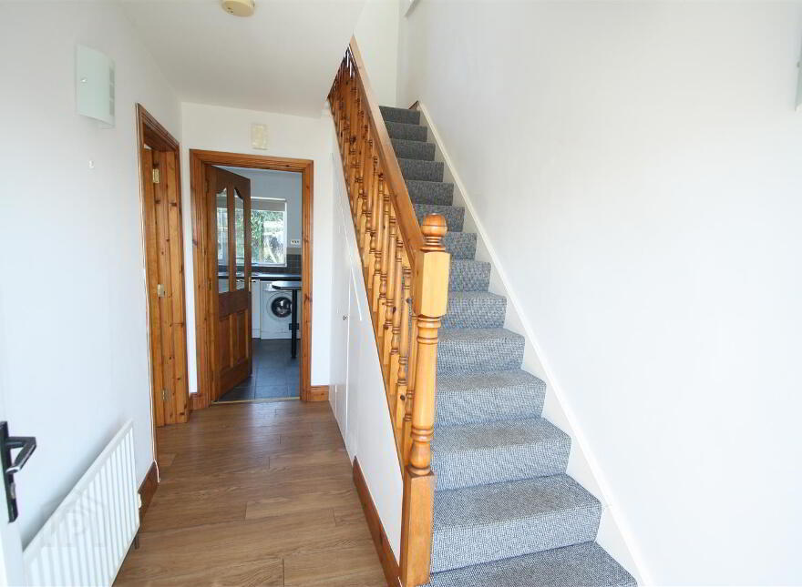 32 Moyra Crescent, Saintfield, BT24 7AG