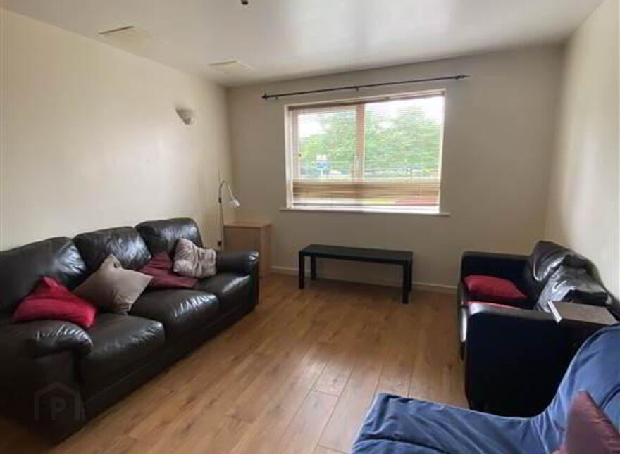 2 Riverview, 23 Artana Street, Belfast, BT7 2FF
