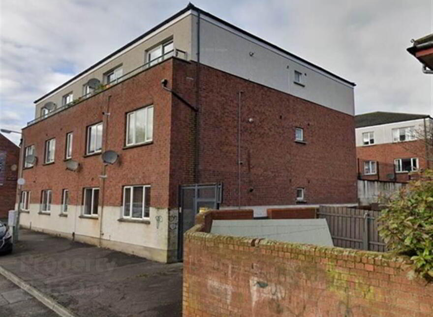 2 Riverview, Artana Street, Belfast, BT11 9RB photo