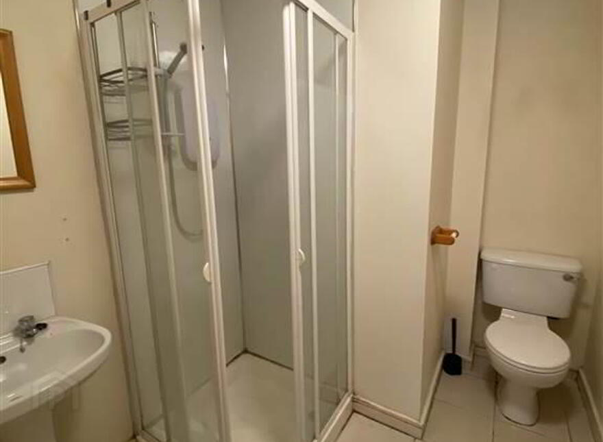 2 Riverview, 23 Artana Street, Belfast, BT7 2FF