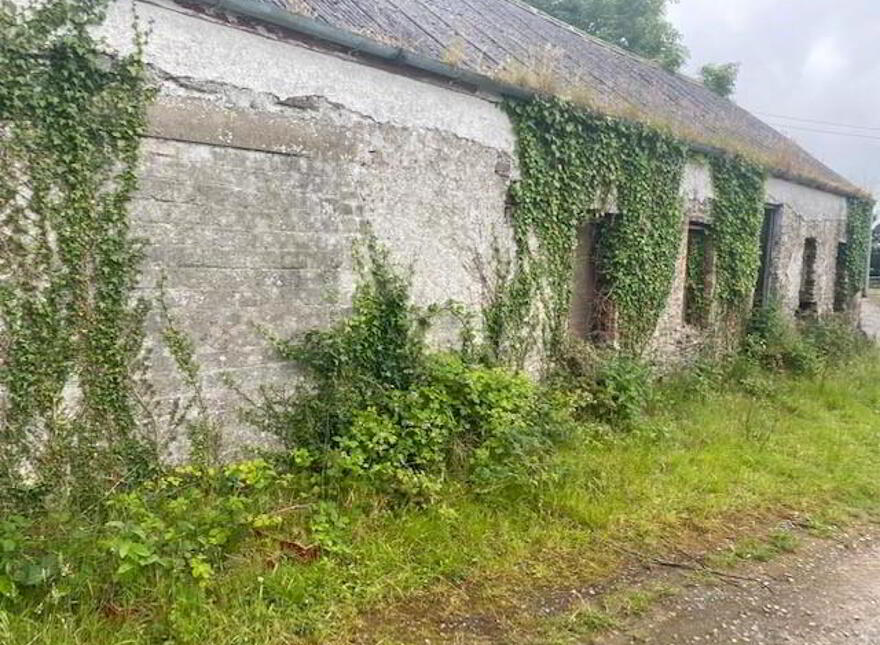 Yard At Oughtagh Road, Killaloo, Londonderry, BT47 3HD