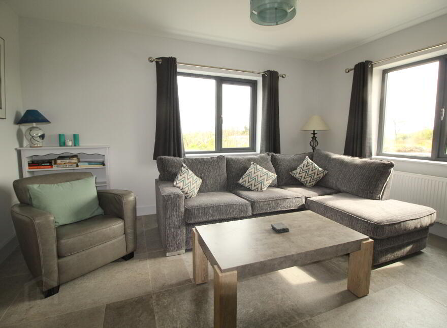 1 Paddock, Kilcrohane