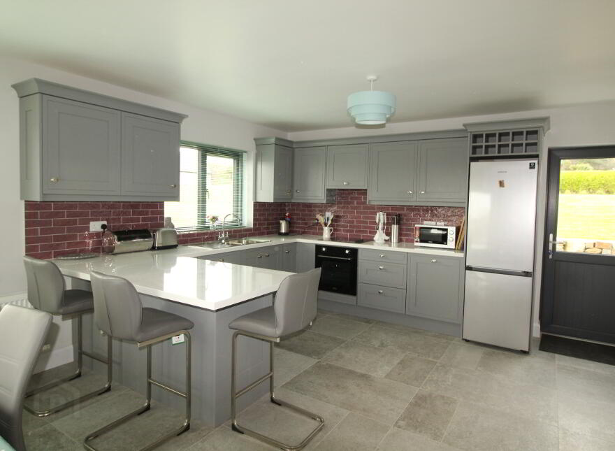 1 Paddock, Kilcrohane
