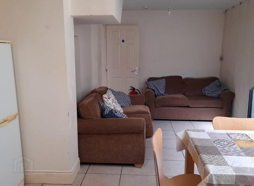 27 Carmel Street, Belfast, BT7 1QE