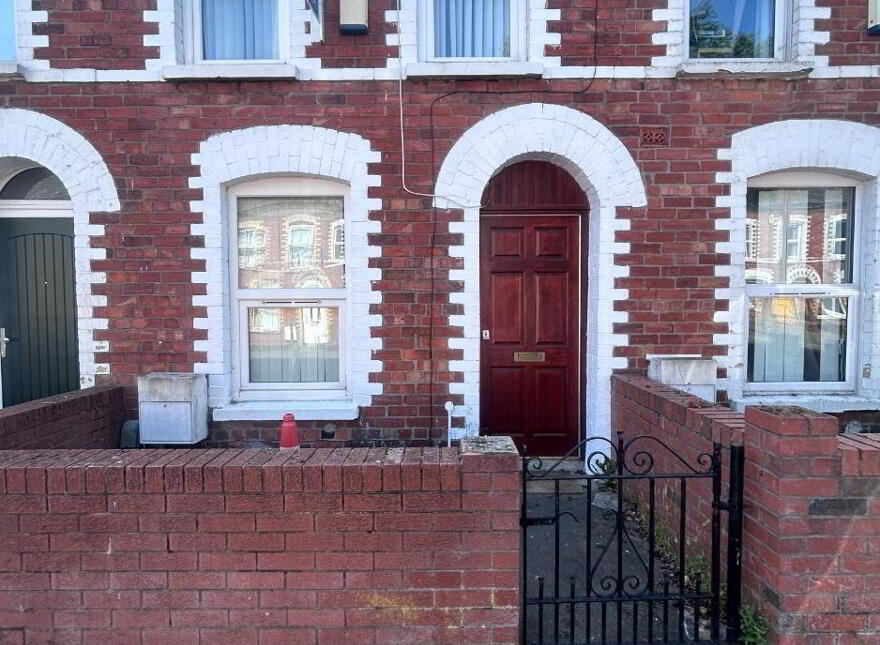 27 Carmel Street, Belfast, BT7 1QE photo
