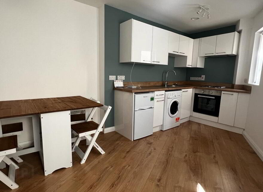 Unit 7, 4 Central Street, Bangor, BT20 3AG
