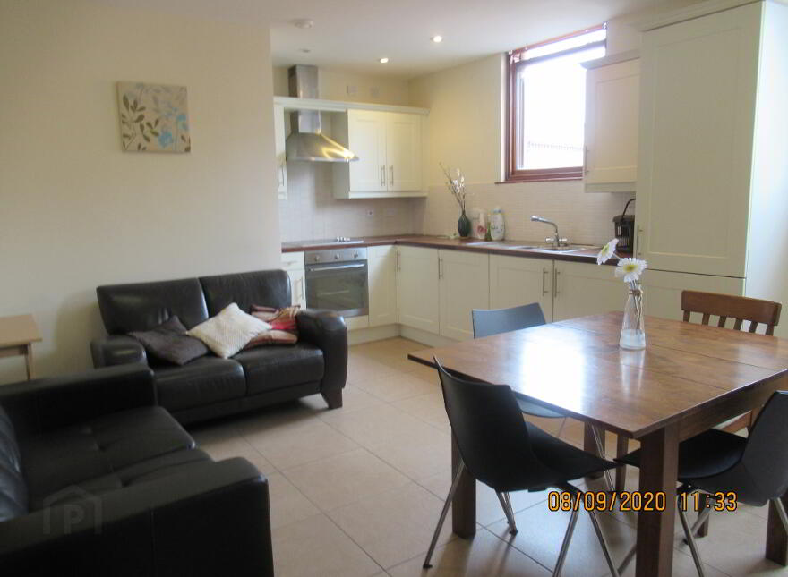 12, 81 Fitzroy Avenue, Belfast, BT7 1FY photo 2