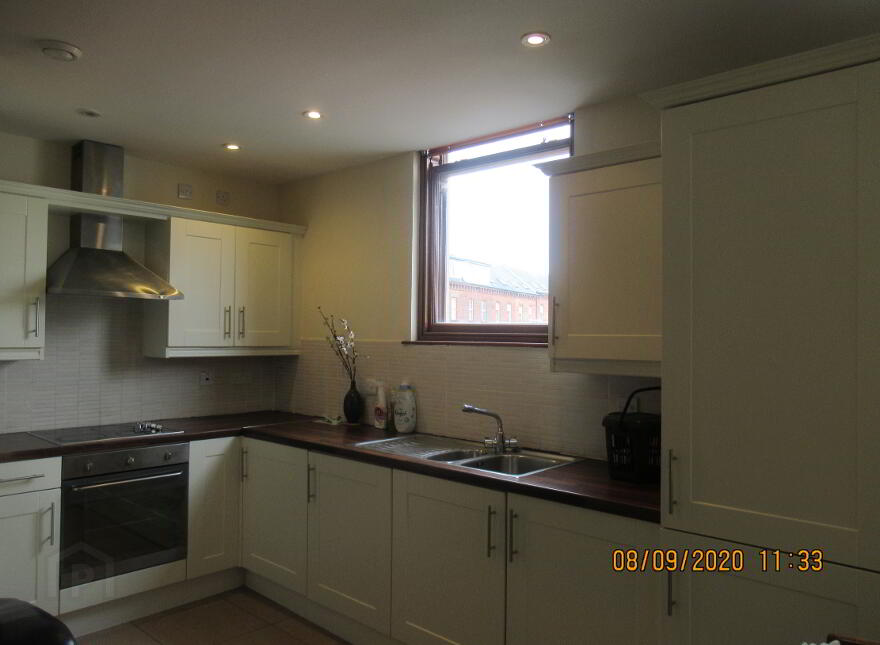 12, 81 Fitzroy Avenue, Belfast, BT7 1FY