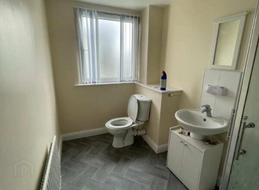 8 Campbell Building, Ross's Mill, Belfast, BT13 2QQ