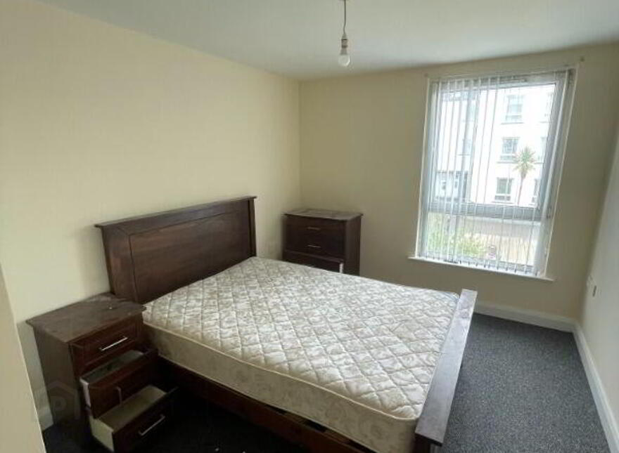 8 Campbell Building, Ross's Mill, Belfast, BT13 2QQ