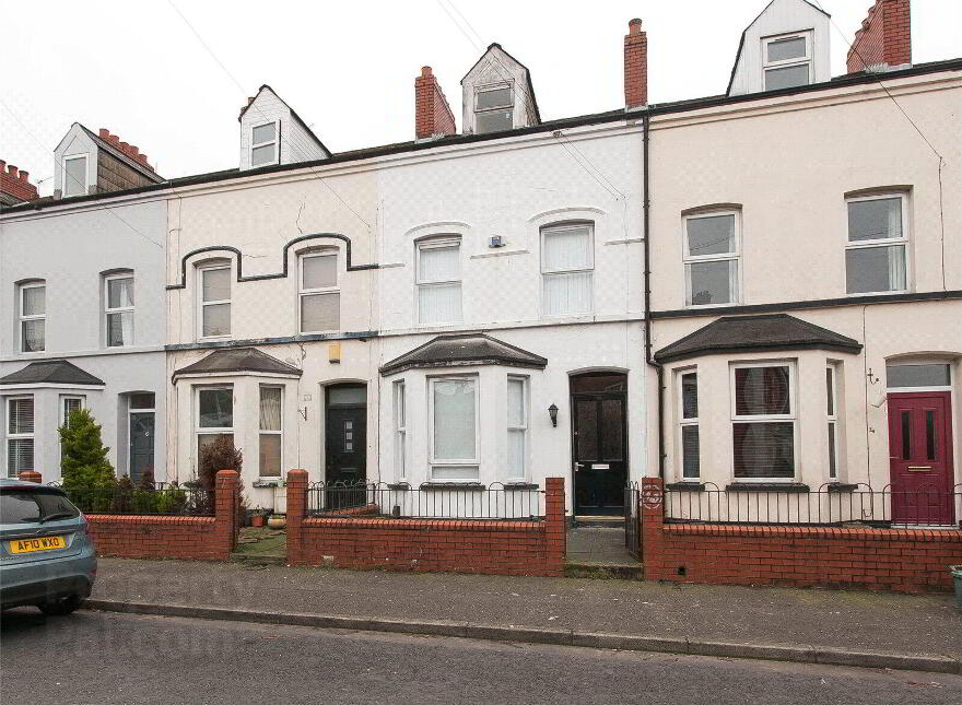 22 Belmont Avenue, Belfast, BT4 3DD photo