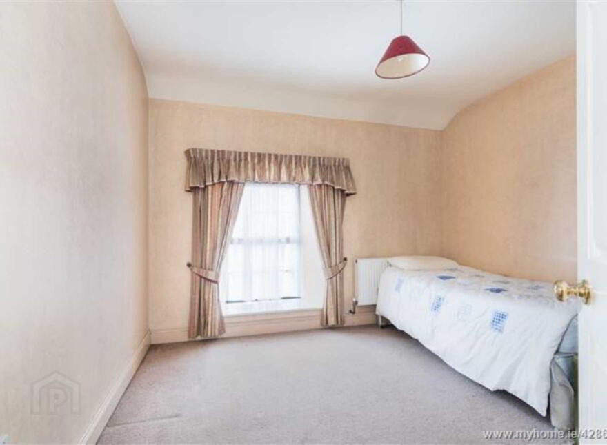 Granard Street, Ballyjamesduff, A82D732