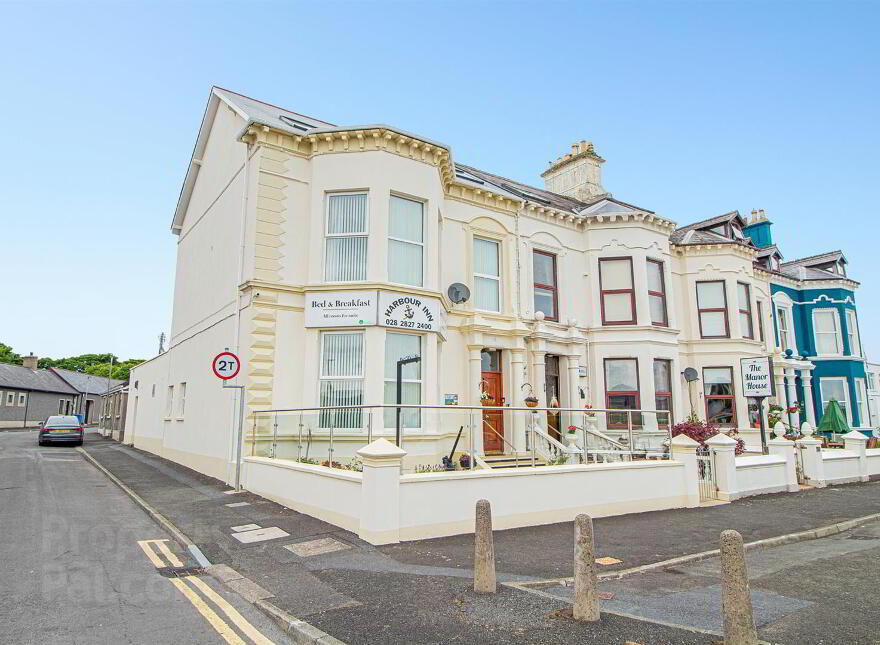 The Harbour Inn, 25 Olderfleet Road, Larne, BT40 1AS photo