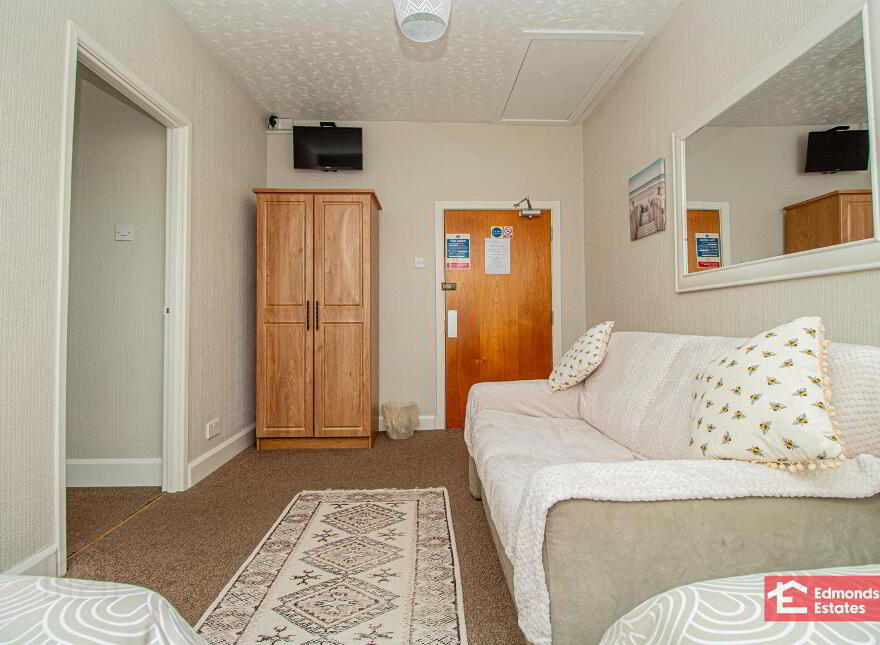 The Harbour Inn, 25 Olderfleet Road, Larne, BT40 1AS