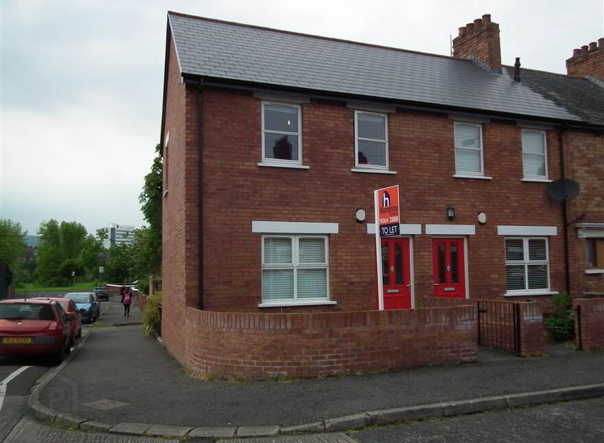 Property To Rent in BT7 PropertyPal