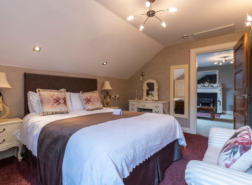 Causeway Lodge, 52 Moycraig Road, Bushmills Portballintrae, BT57 8TB