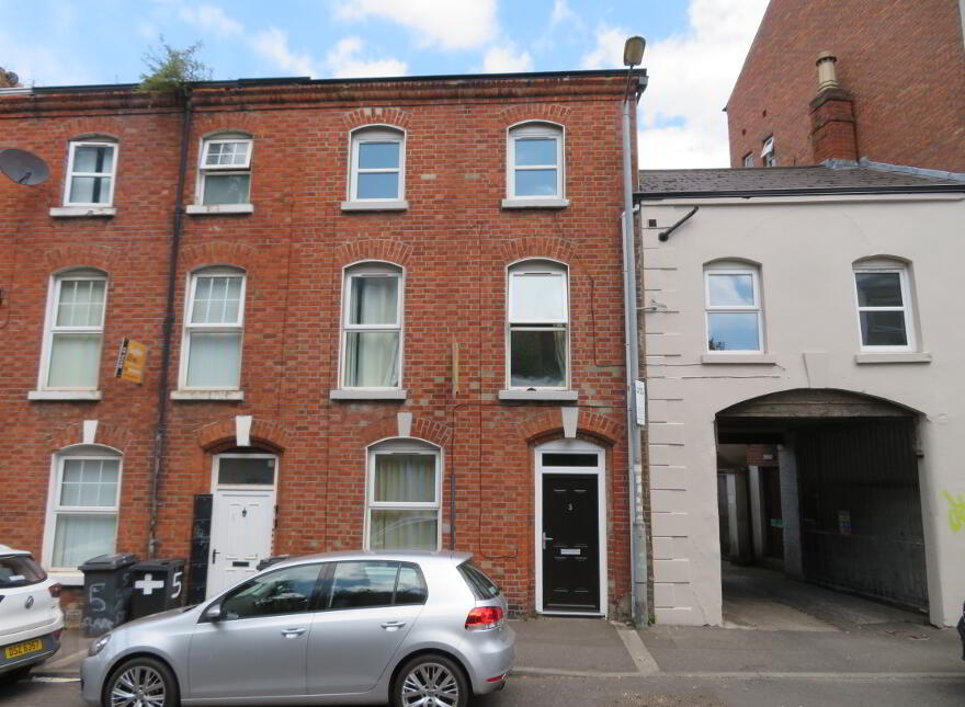 Property To Rent in BT9 PropertyPal