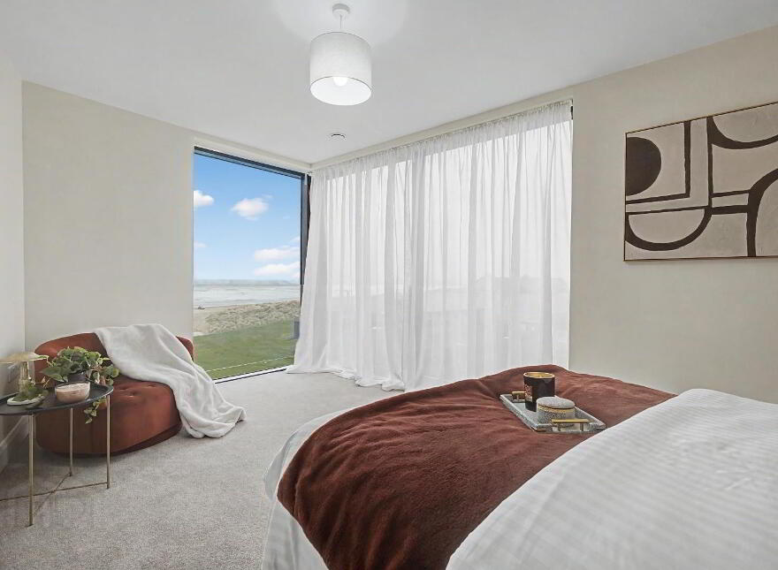Second Floor, The Rock, Sea Road, Castlerock