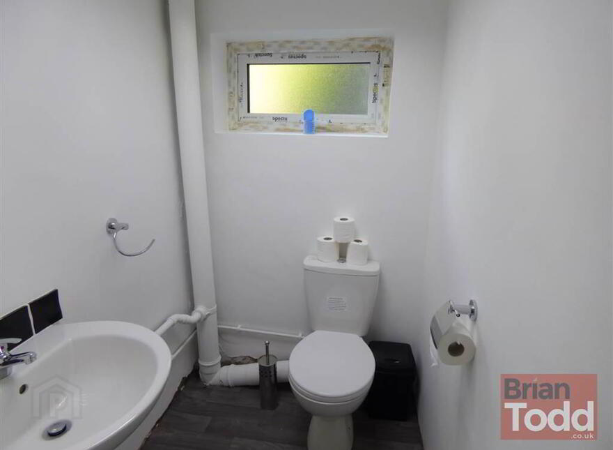 20 MAIN STREET ( Ground Floor), Larne, BT40 1SS