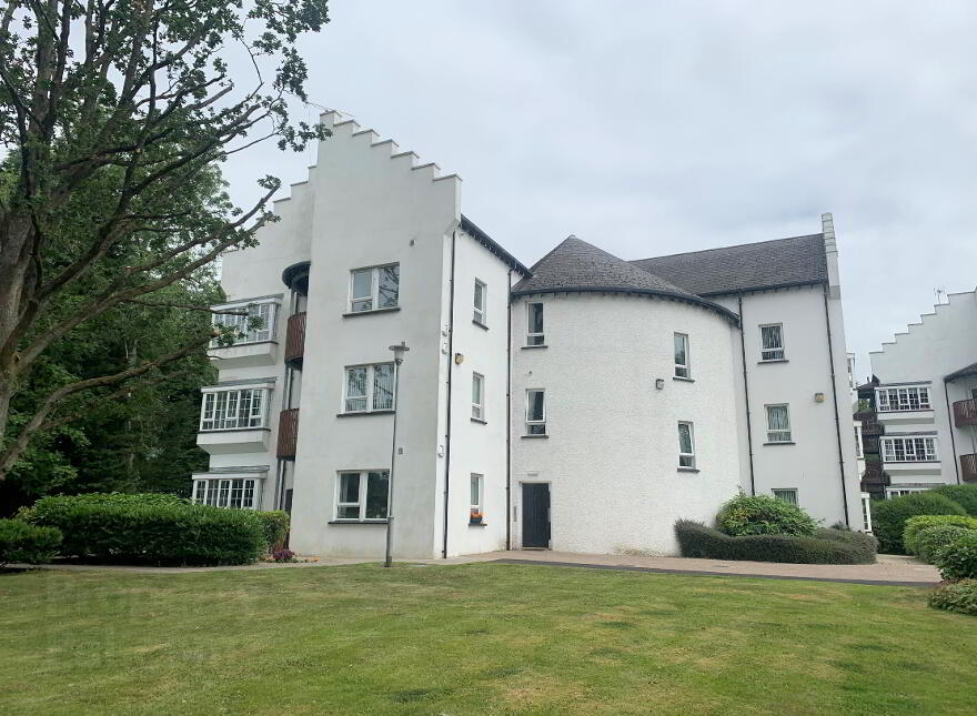 Apt 10 Castlewood, Templepatrick, BT39 0DD photo