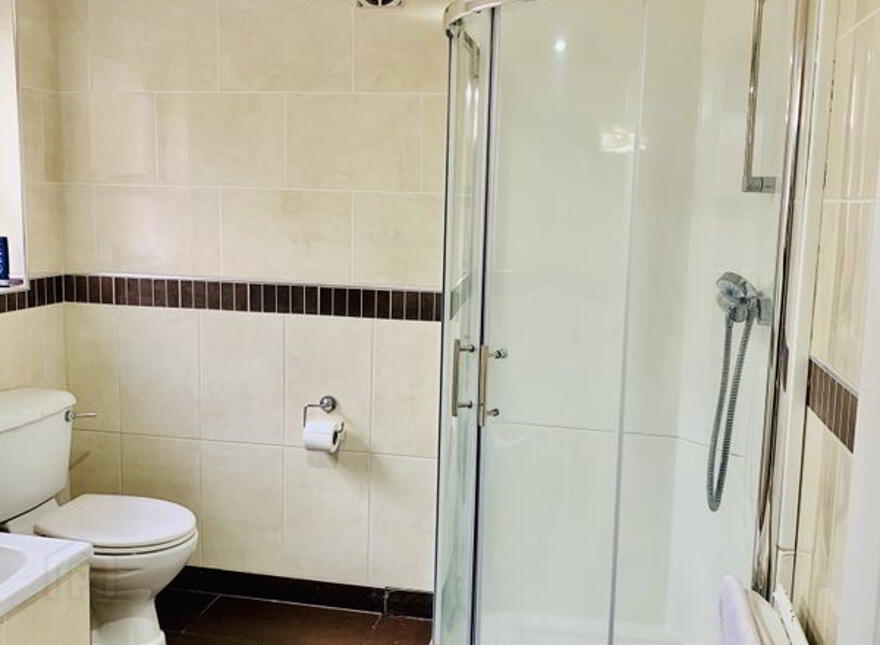 Duncairn Gardens, Room 4, All Bills Included, Belfast, BT15 2GN