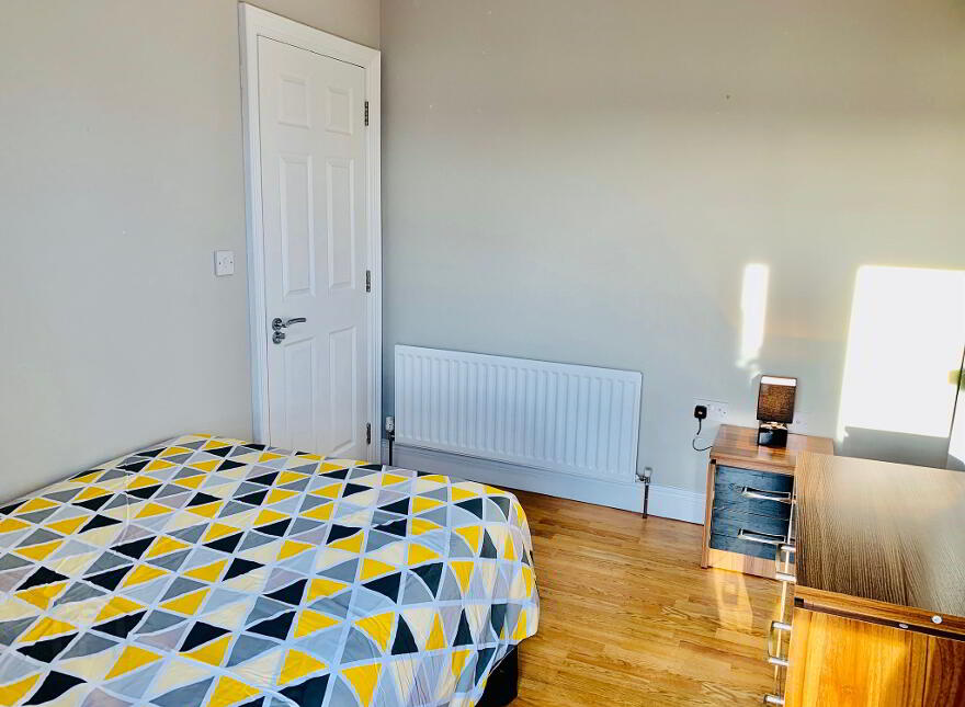 Duncairn Gardens, Room 4, All Bills Included, Belfast, BT15 2GN