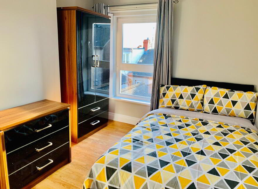 Duncairn Gardens, Room 4, All Bills Included, Belfast, BT15 2GN
