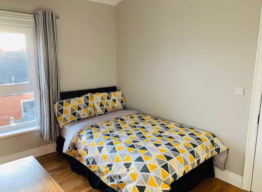 Duncairn Gardens, Room 4, All Bills Included, Belfast, BT15 2GN
