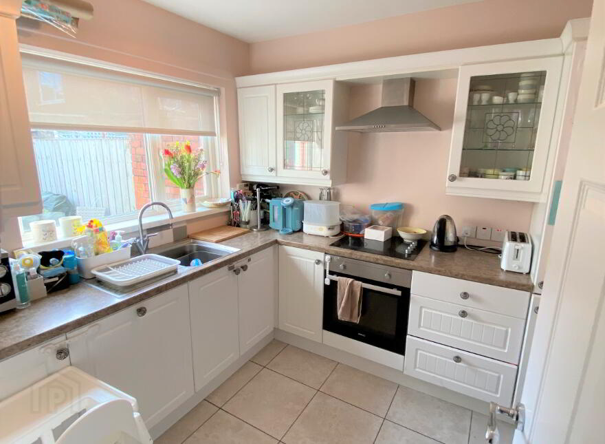 33 Whitehall Parade, Ormeau Road, Belfast, BT7 3GX