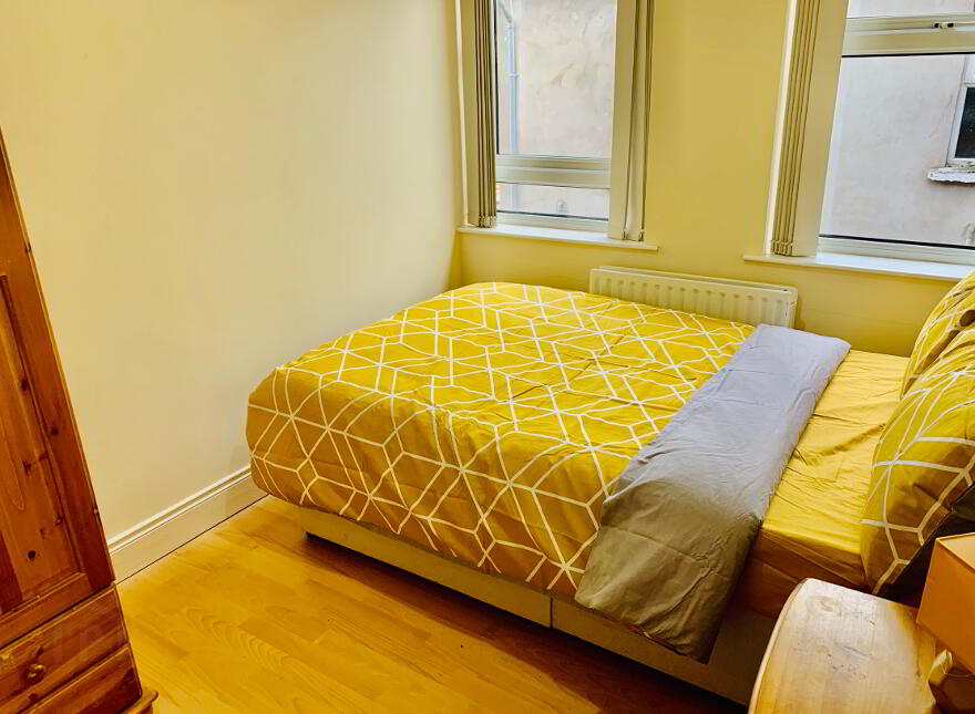Wolseley Street, Room 2, All Utility Bills Included, Belfast, BT7 1LG