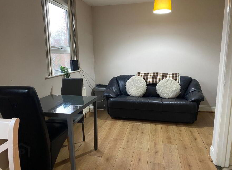 Wolseley Street, Room 2, Room5 All Utility Bills Included, Belfast, BT7 1LG