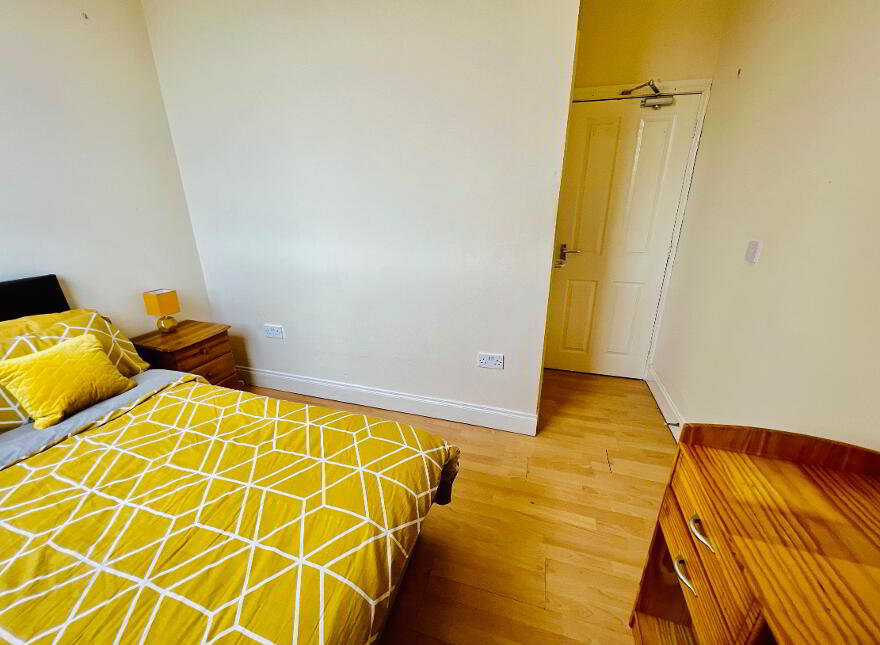 Wolseley Street, Room 4, All Bills Included, Belfast, BT7 1LG