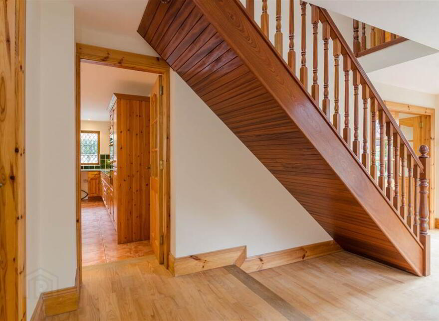 3 Rose Meadows, Lisburn, BT28 2FB