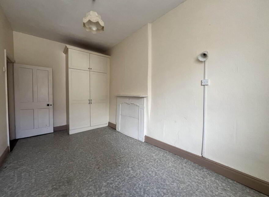 30 Gladstone St, Clonmel, E91KV67