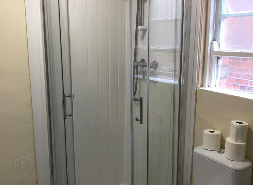 Camden Street, Room 1, All Bills Included, Belfast, BT9 6AU