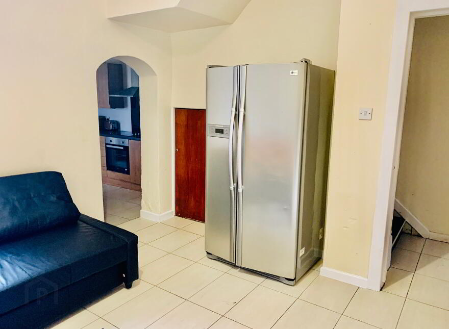 Camden Street, Room 1, All Bills Included, Belfast, BT9 6AU
