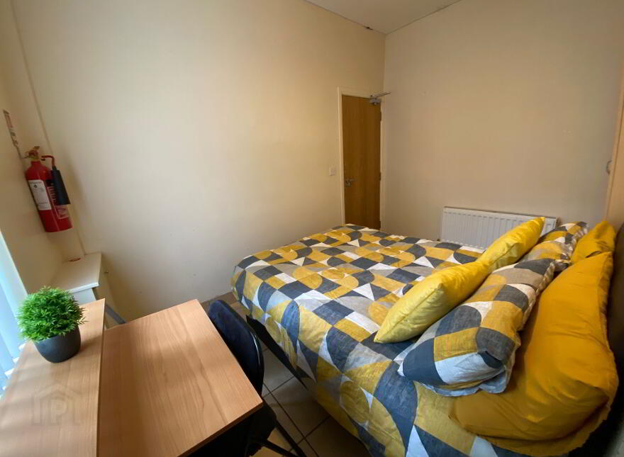 Balfour Avenue, Room 1, All Bills Included, Belfast, BT7 2FH