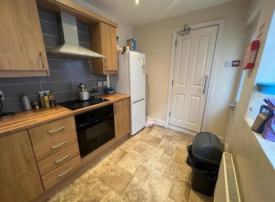 Tates Avenue, Ensuite Room 6, All Bills Included, Belfast, BT9 7BY
