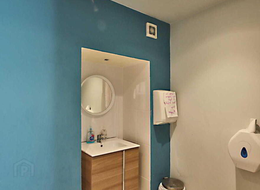Restaurant &, 2 No. Apartments, Castle Street, Kells, A82HY18