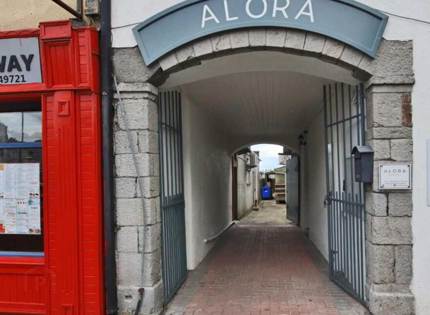 Restaurant &, 2 No. Apartments, Castle Street, Kells, A82HY18